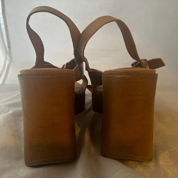 Lucky Brand  Delaynee Wedge Sandal, Tan Leather  Women Size 9.5 M  NEW - Picture 4 of 6